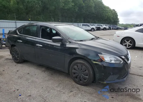 2016 Nissan Sentra S z USA, uszkodzony, nr VIN 3N1AB7AP4GY299319